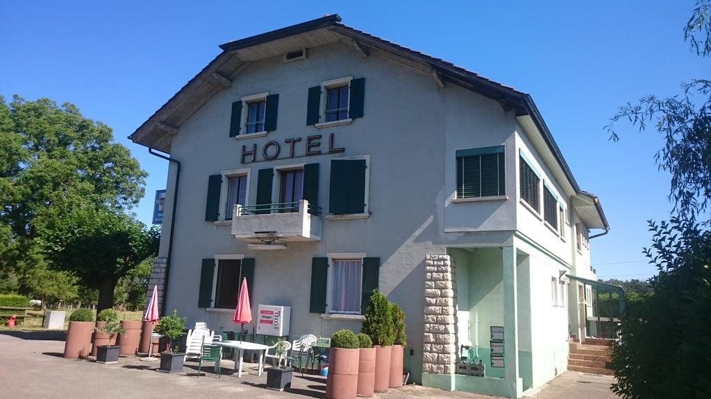 Hotel De La Gare, Vendlincourt Dış mekan fotoğraf