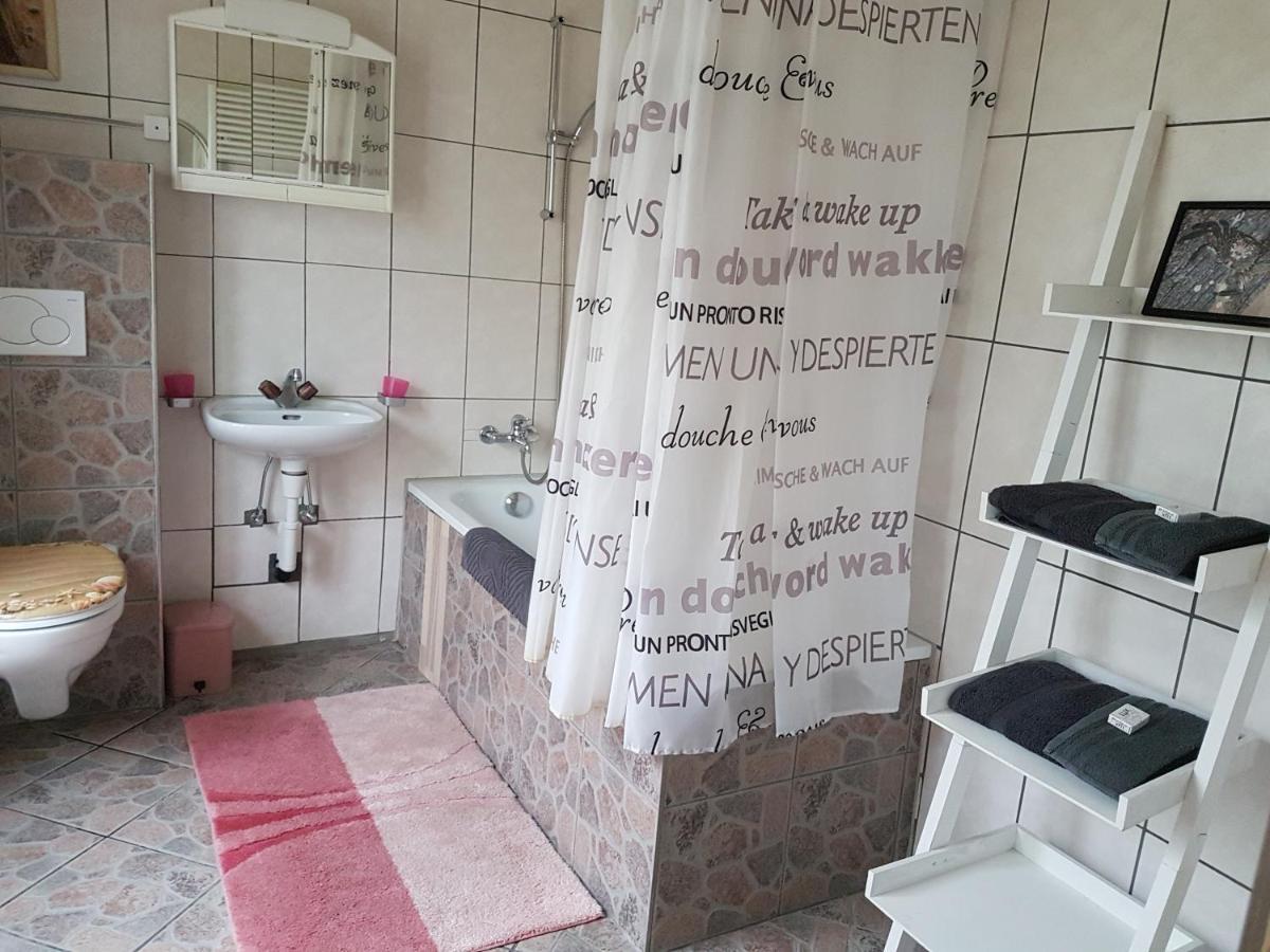 Hotel De La Gare, Vendlincourt Dış mekan fotoğraf